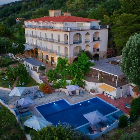Hotel Garden Riviera Santa Maria di Castellabate Exterior photo
